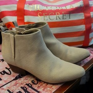 Womens ankle boots